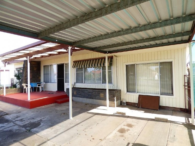 179 Hovell Street, Cootamundra NSW 2590