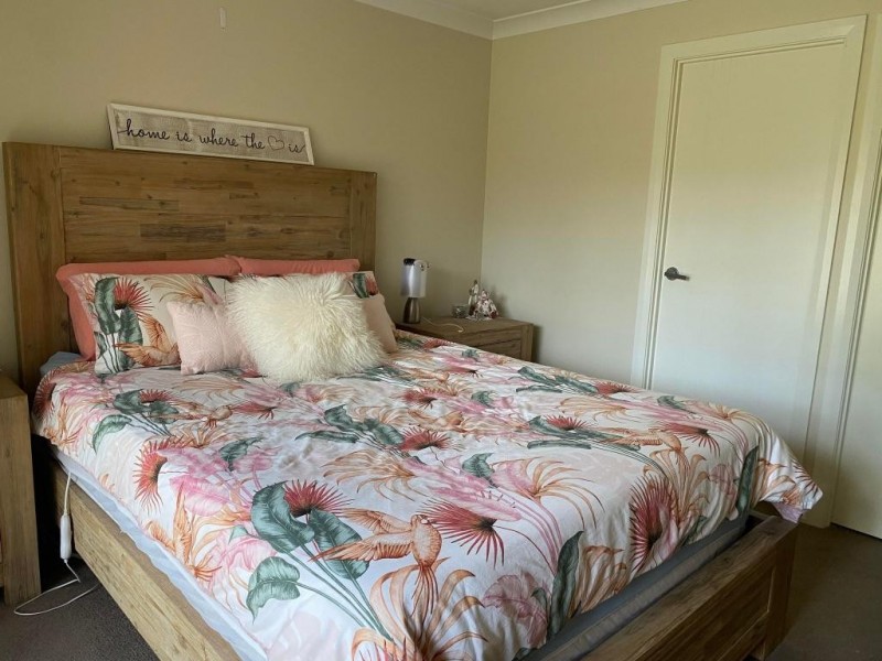 2/173 Adams Street, Cootamundra NSW 2590
