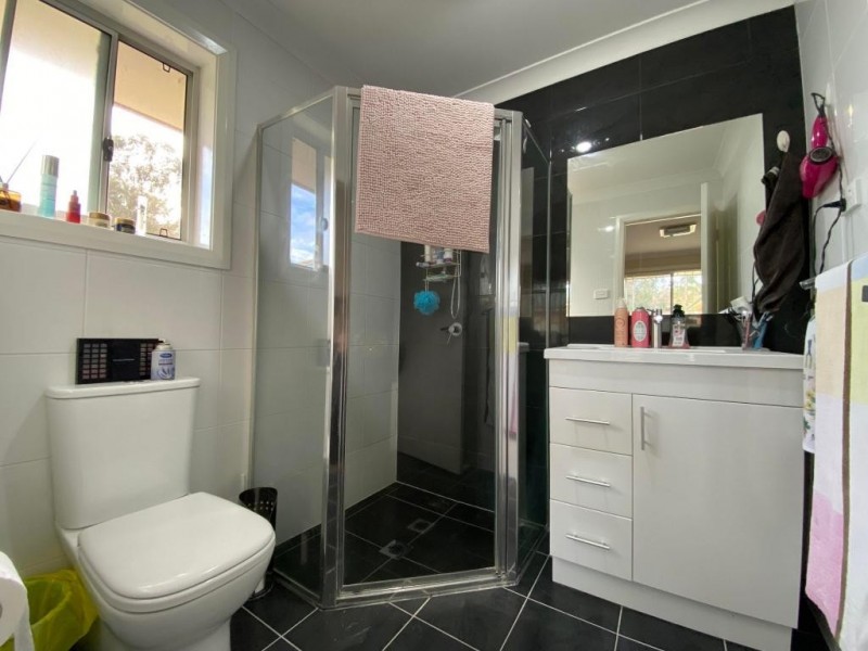 2/173 Adams Street, Cootamundra NSW 2590