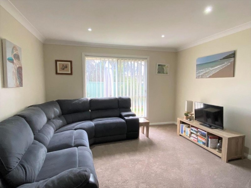 2/173 Adams Street, Cootamundra NSW 2590