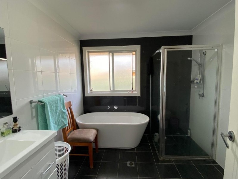 2/173 Adams Street, Cootamundra NSW 2590