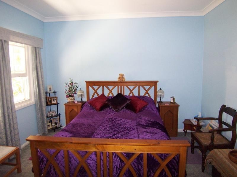 6 Dudauman Street, Temora NSW 2666