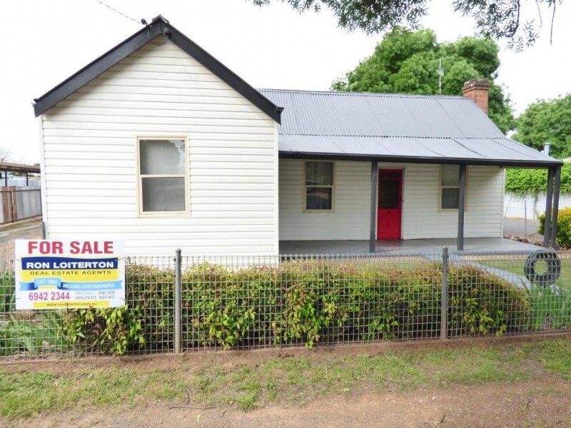 20 Gundagai Road, Cootamundra NSW 2590