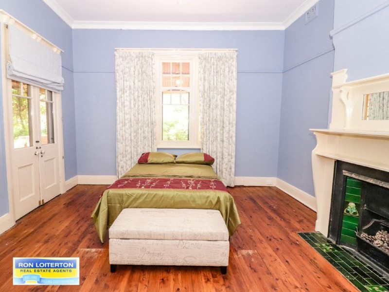 18 Mackay Street, Cootamundra NSW 2590