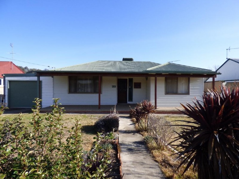193 Thompson, Cootamundra NSW 2590