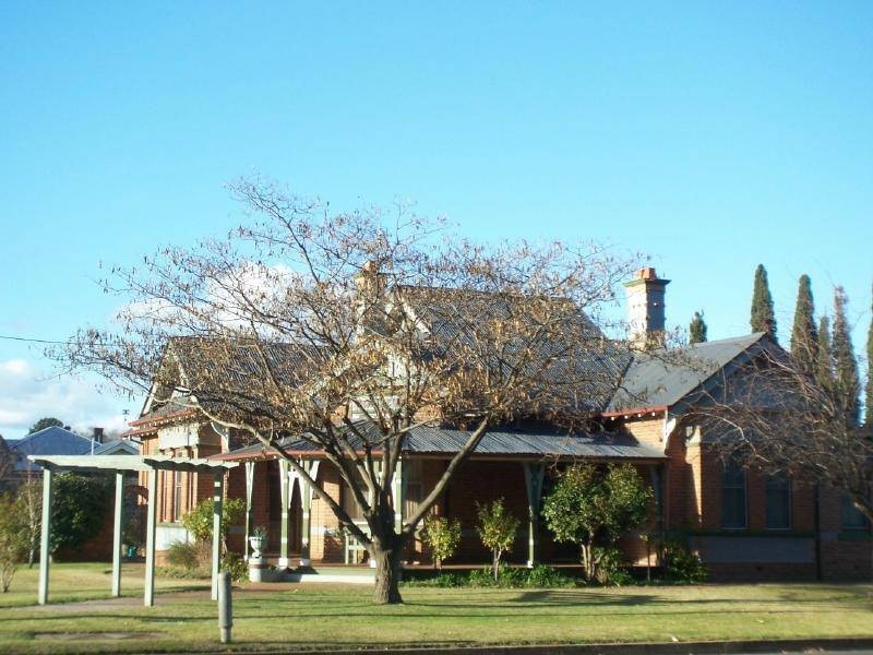 7 Adams, Cootamundra NSW 2590