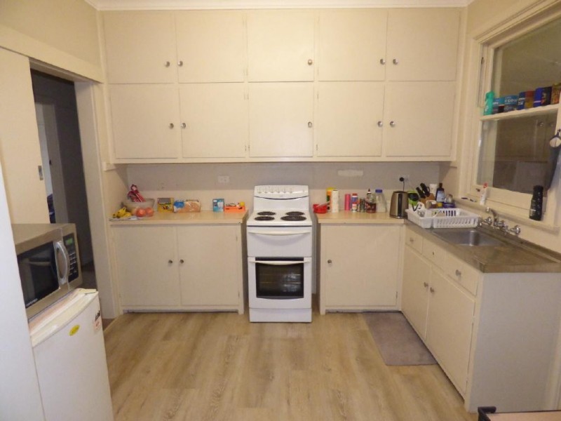 100 Temora Street, Cootamundra NSW 2590