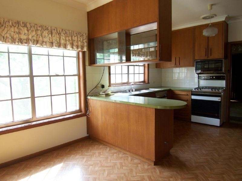 43 Thompson Street, Cootamundra NSW 2590