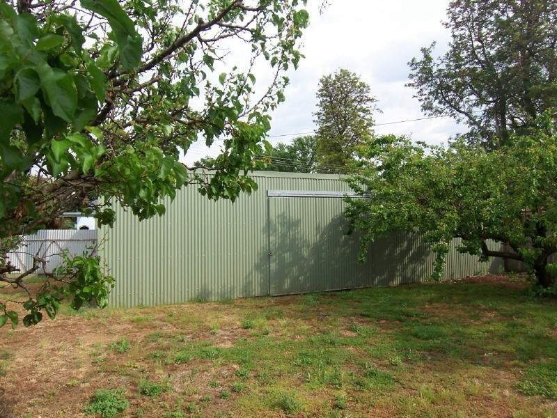 43 Thompson Street, Cootamundra NSW 2590
