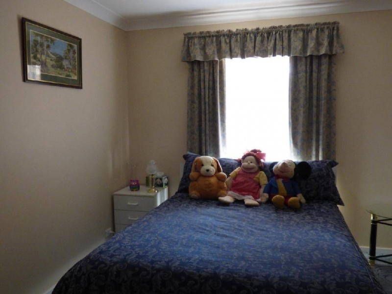 6 Inala Place, Cootamundra NSW 2590