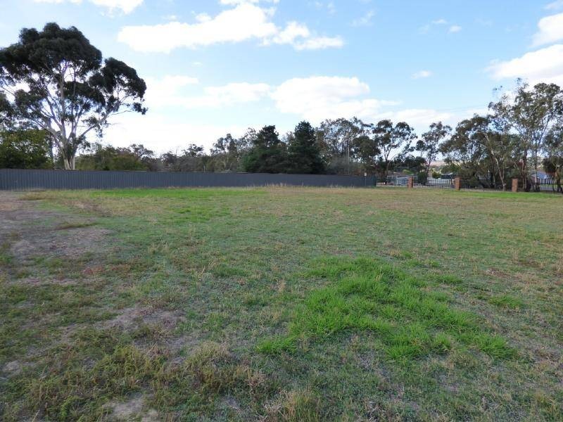 12 Matilda Avenue, Cootamundra NSW 2590