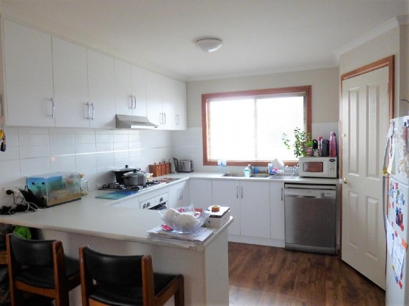 94 Berthong Street, Cootamundra NSW 2590