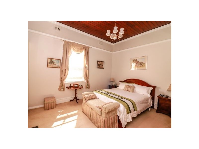 29 Thompson Street, Cootamundra NSW 2590
