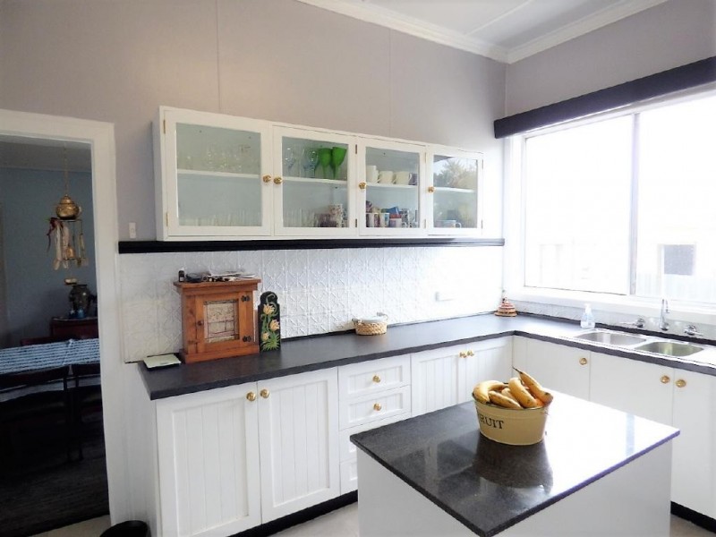 3 King Street, Wallendbeen NSW 2588