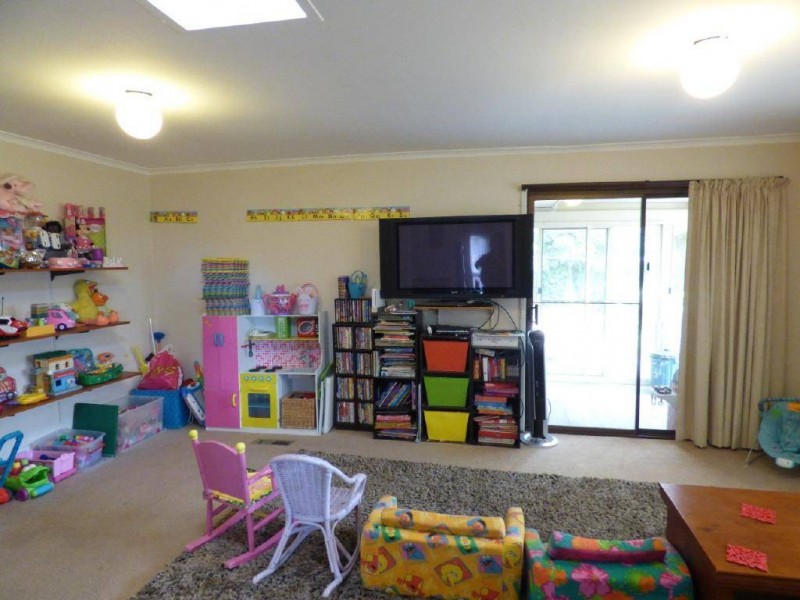 16 French Street, Cootamundra NSW 2590