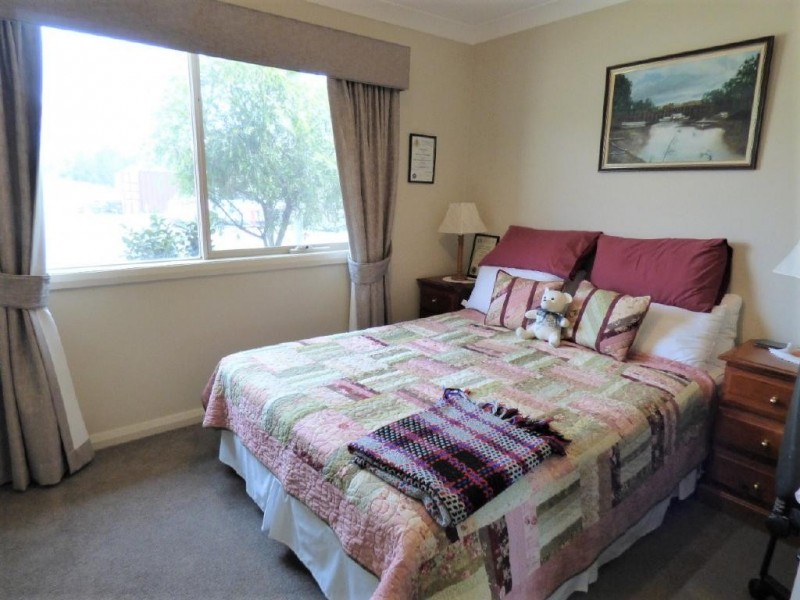 28 Short Street, Cootamundra NSW 2590