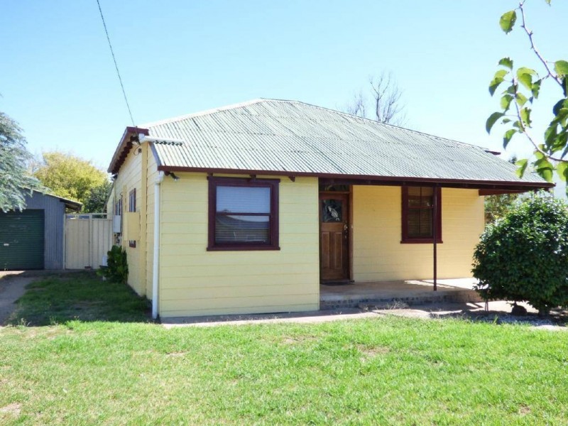 191 Hovell Street, Cootamundra NSW 2590