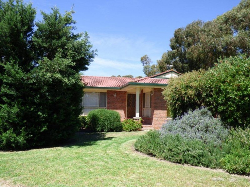 23 Inala Place, Cootamundra NSW 2590