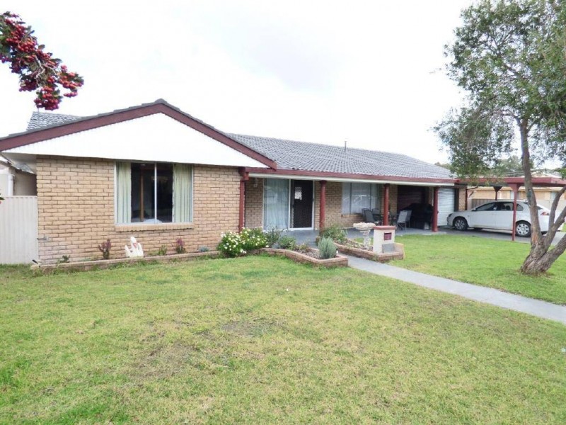 2 Albert Street, Cootamundra NSW 2590