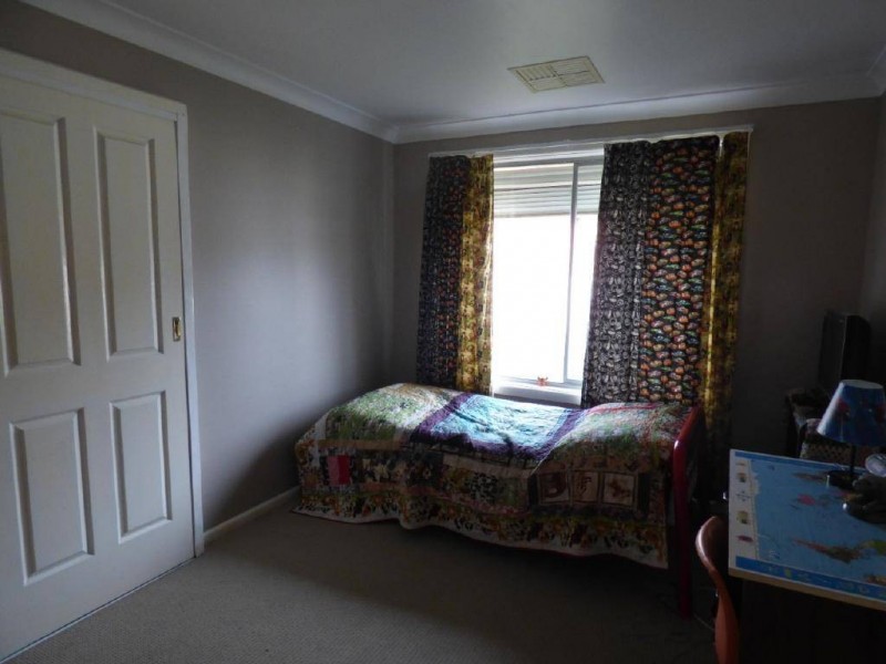 2 Albert Street, Cootamundra NSW 2590