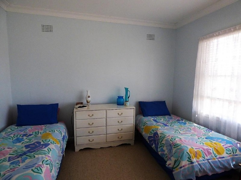 47 Bapaume Street, Cootamundra NSW 2590