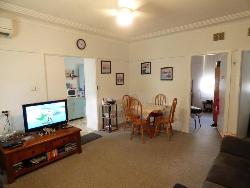 140 Thompson Street, Cootamundra NSW 2590