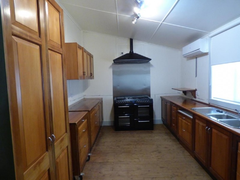 1 Thompson Street, Cootamundra NSW 2590