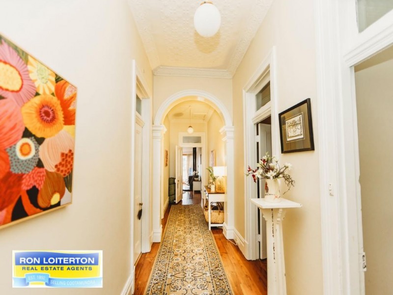 15 Parker Street, Cootamundra NSW 2590