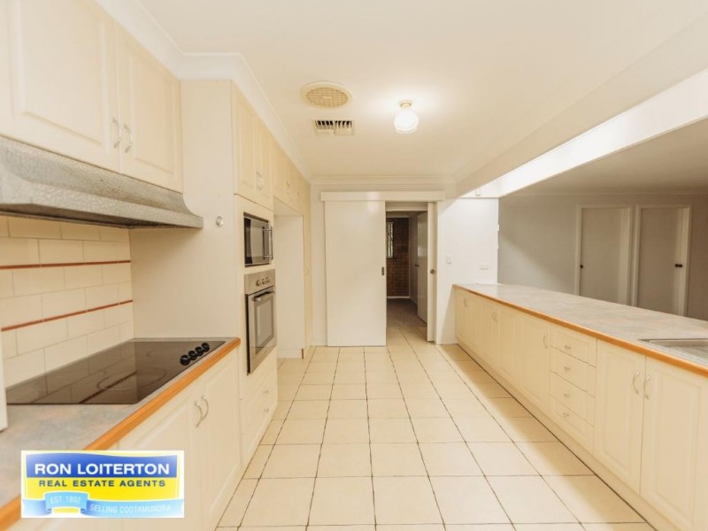 39 Cutler Avenue, Cootamundra NSW 2590