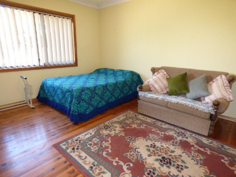 10 Victoria Parade, Cootamundra NSW 2590