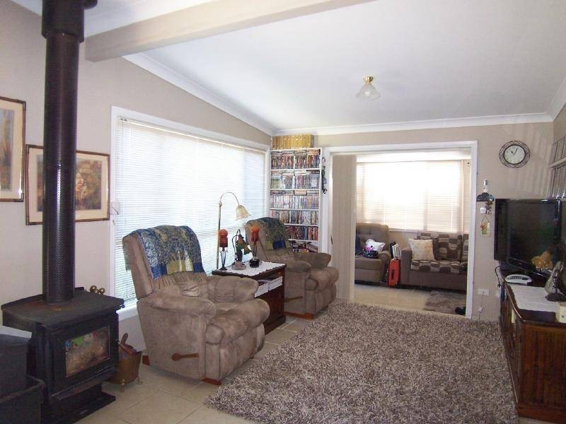 22 Gundagai Road, Cootamundra NSW 2590