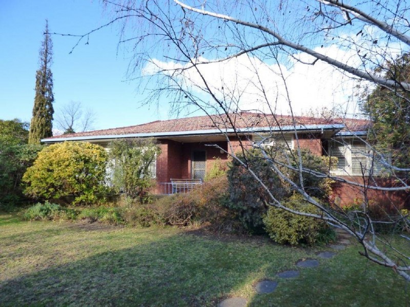 28 Poole Street, Cootamundra NSW 2590