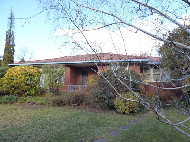 28 Poole Street, Cootamundra NSW 2590
