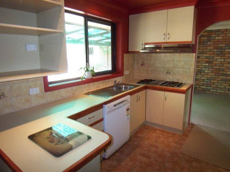 4 Cutler Avenue, Cootamundra NSW 2590