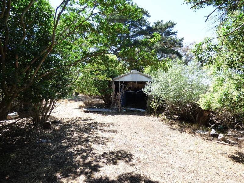 13 Grey Street, Wallendbeen NSW 2588