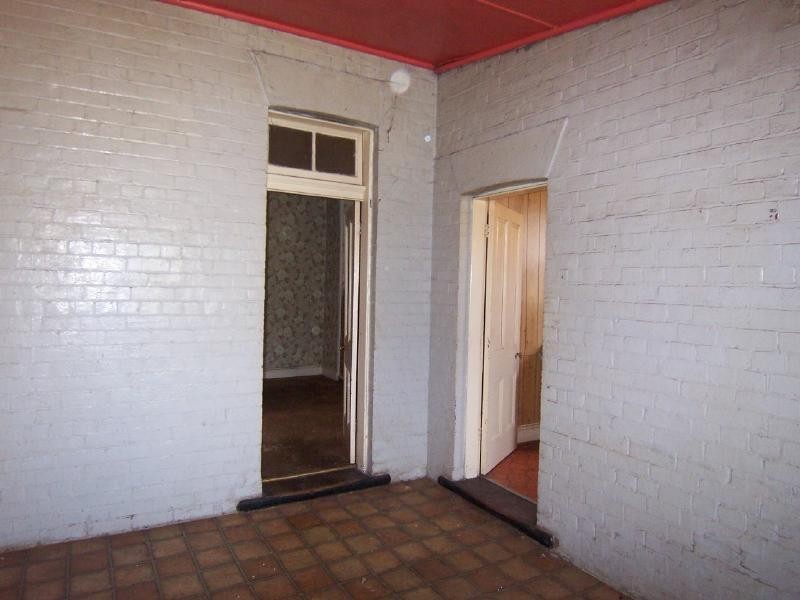 9 Parker Street, Cootamundra NSW 2590