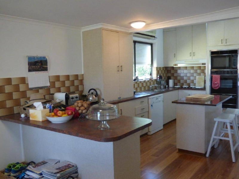 33 Muttama Road, Coolac NSW 2727