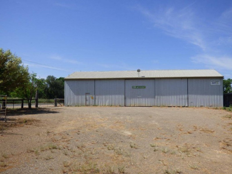 33 Muttama Road, Coolac NSW 2727