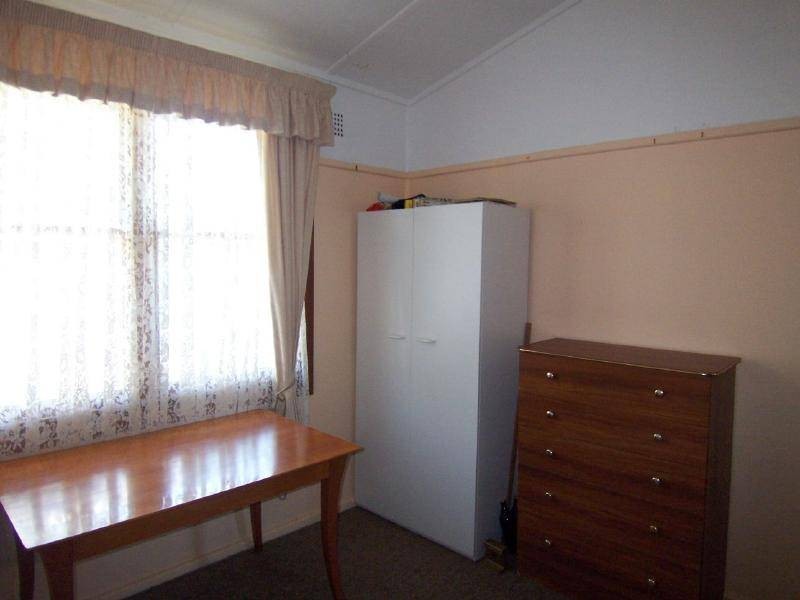25 Hay Street, Cootamundra NSW 2590