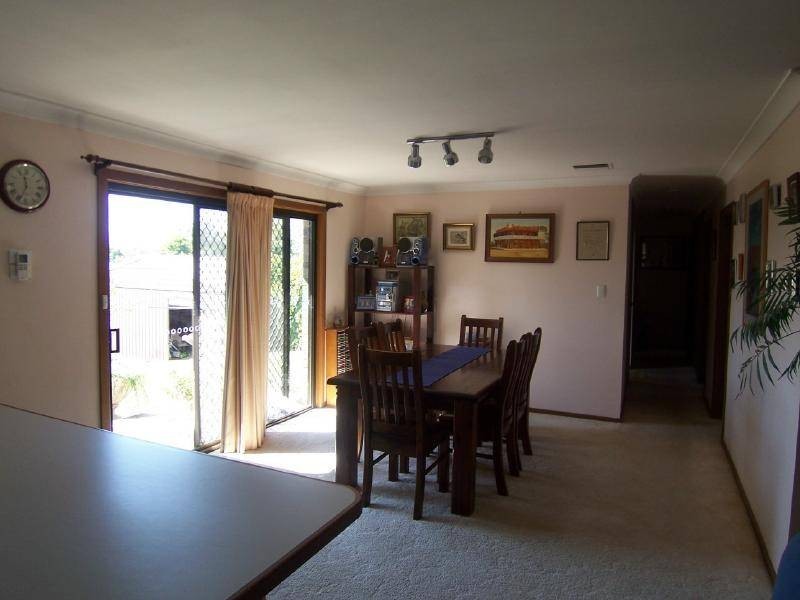 76 Centenary Avenue, Cootamundra NSW 2590