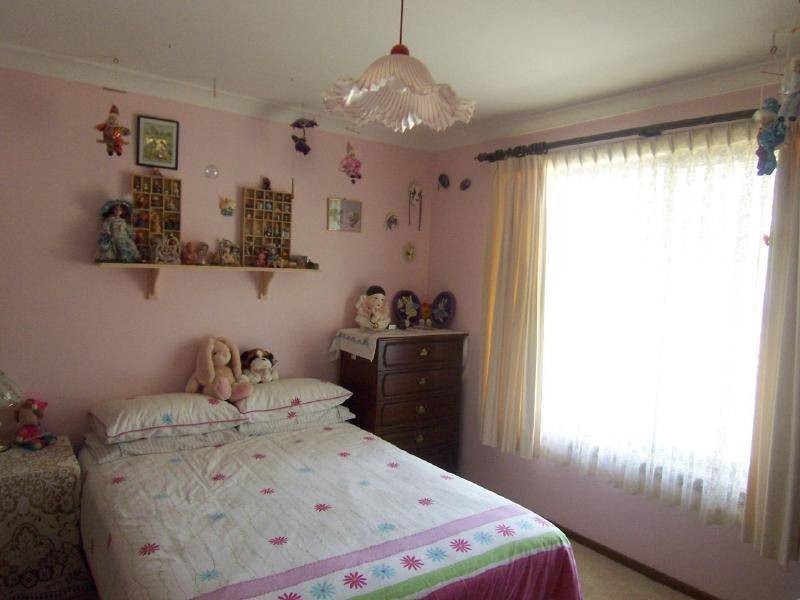 76 Centenary Avenue, Cootamundra NSW 2590