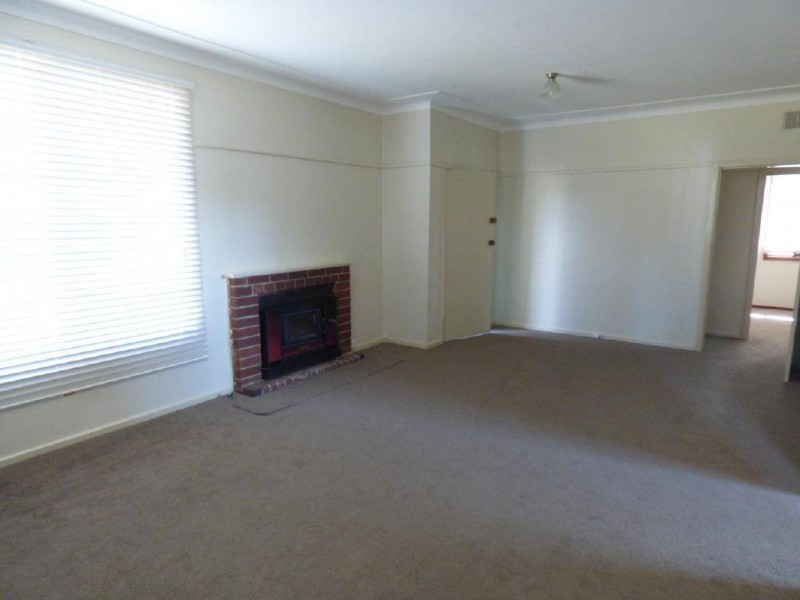 190 Thompson, Cootamundra NSW 2590