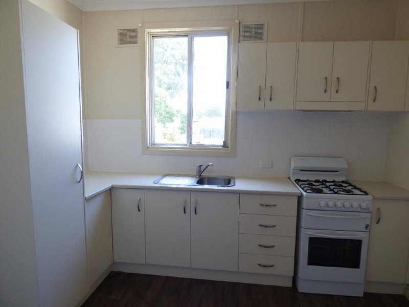 190 Thompson, Cootamundra NSW 2590