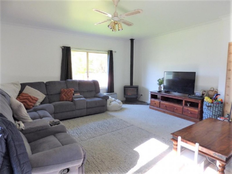 38 Hay Street, Cootamundra NSW 2590