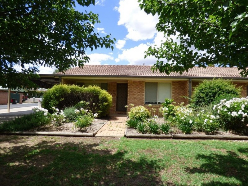 8/97 Sutton Street, Cootamundra NSW 2590