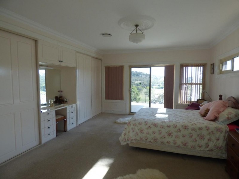 8-10 Ward Street, Cootamundra NSW 2590