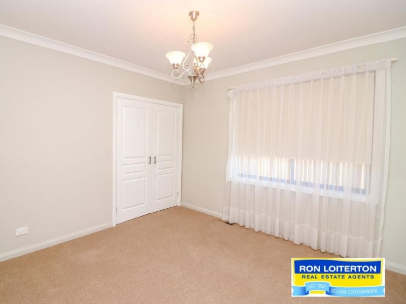 21 Cooper Street, Cootamundra NSW 2590