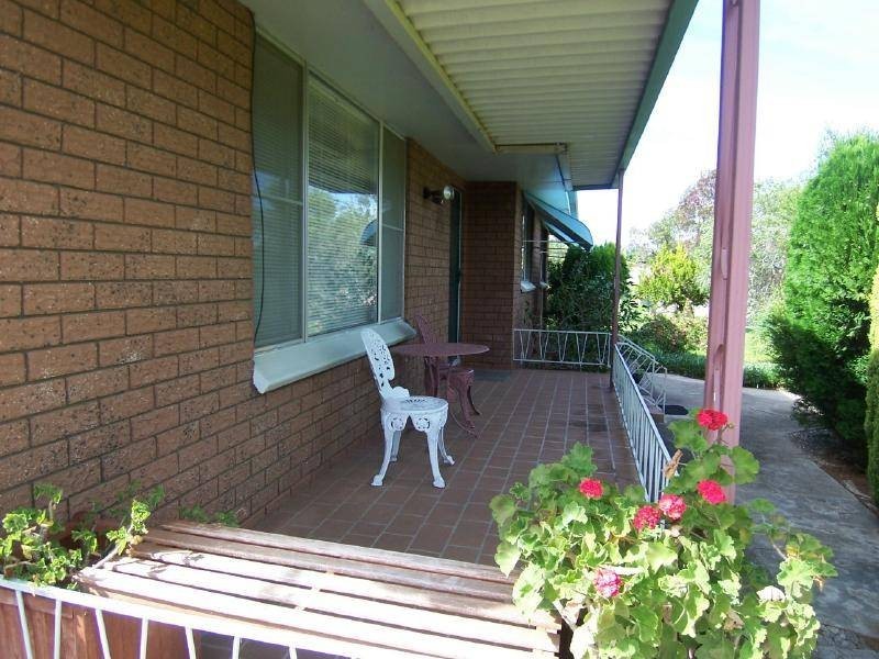 32 Margaret Street, Cootamundra NSW 2590