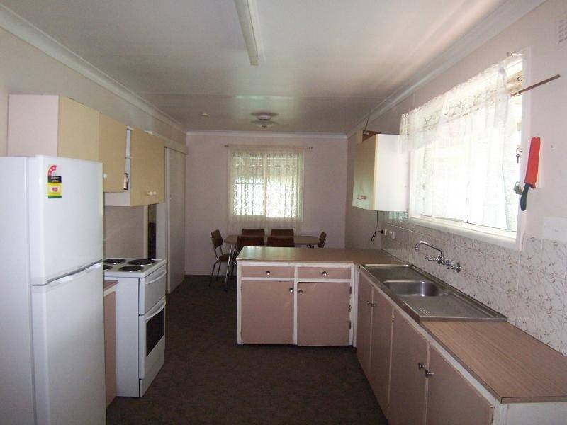 32 Margaret Street, Cootamundra NSW 2590