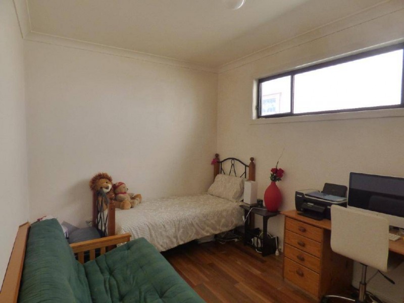 2/27 Cooper Street, Cootamundra NSW 2590